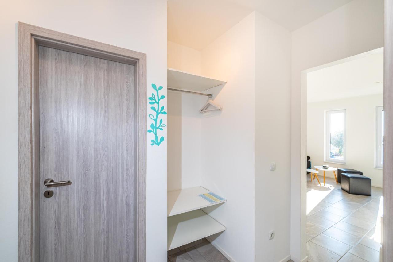 House Of Dalmatia Apartment Pakoštane Екстериор снимка