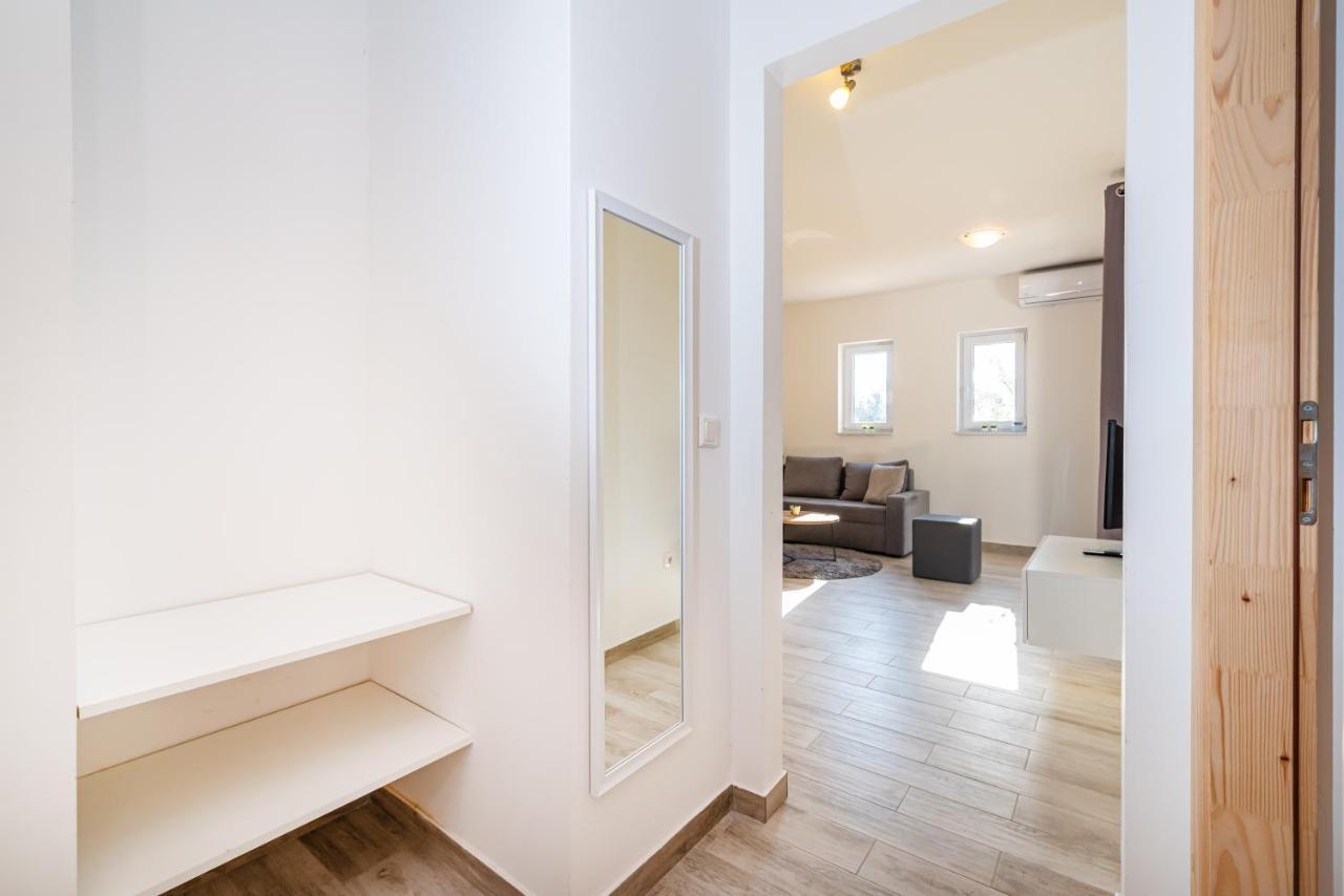 House Of Dalmatia Apartment Pakoštane Екстериор снимка
